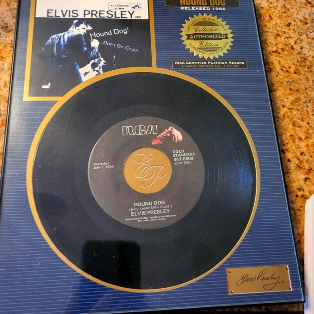 Elvis Presley Collectible Memorabilia Gold Standard 45 RPM. Recorded 7/2 1956